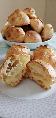 Gougères - French cheese bread picture
