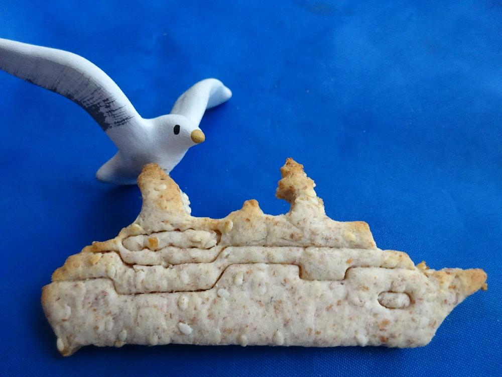 Boat biscuits