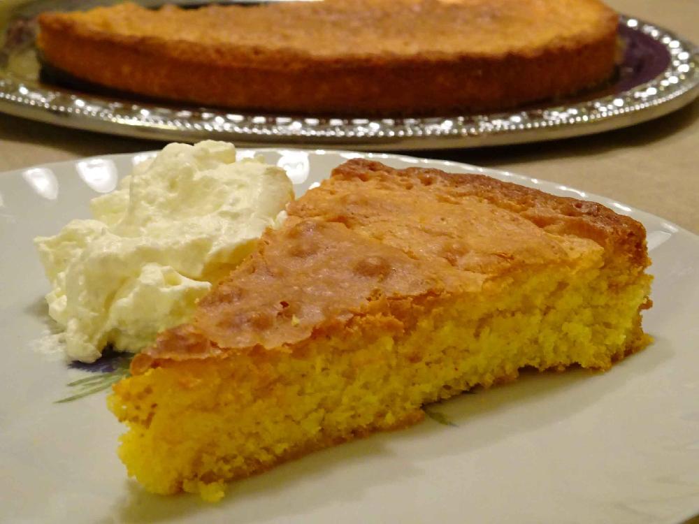 Saffron cake