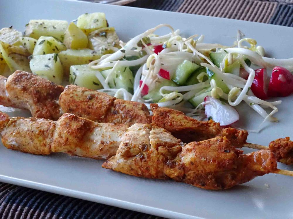 Chicken skewers picture