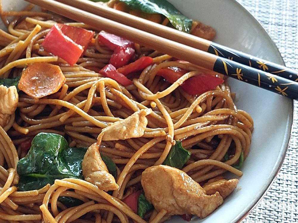 Chicken Lo Mein
