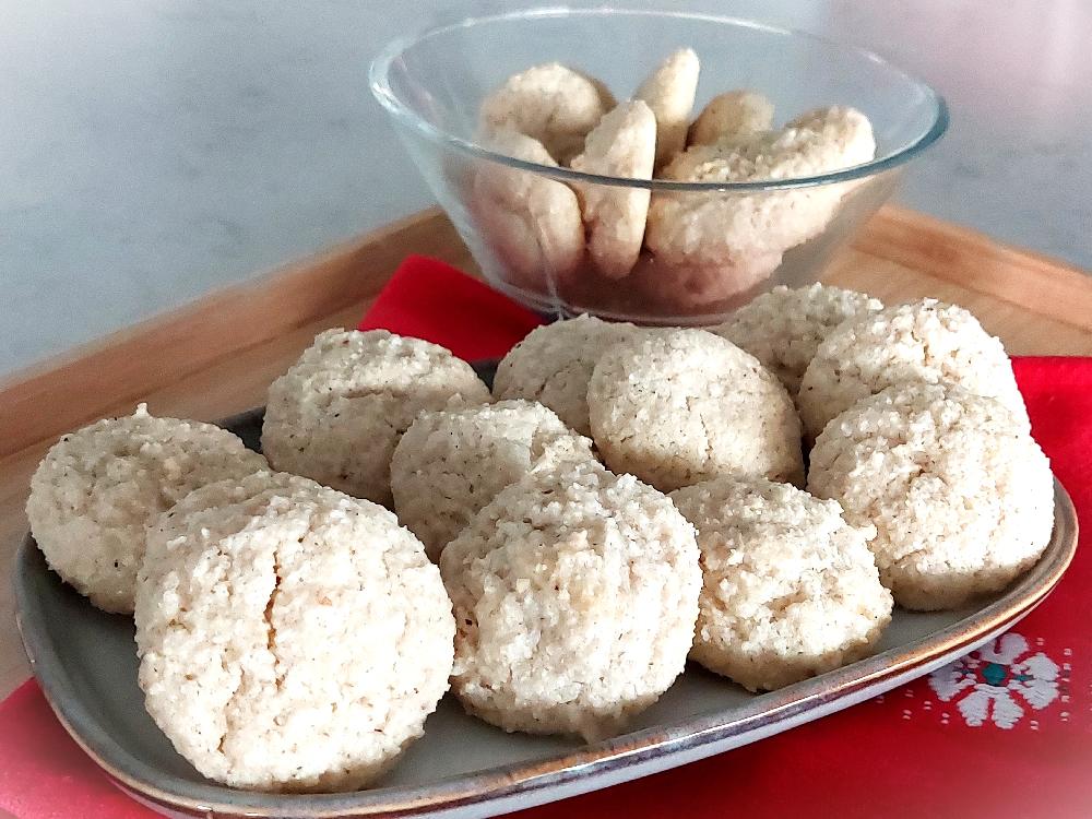 Almond Cookies picture