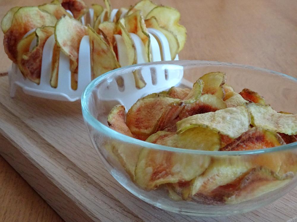 Homemade Japanese potato chips