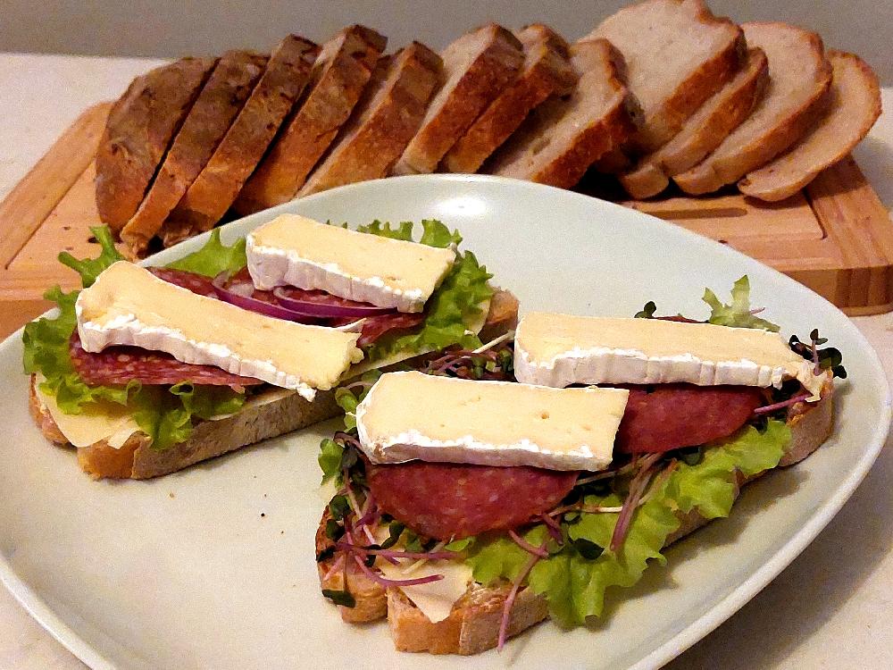 Brie and Salami Sandwiches