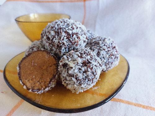 Saffron and Chocolate balls picture