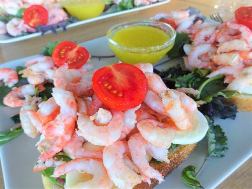 Swedish shrimp sandwich – Räksmörgås picture