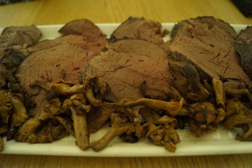 Moose steak with chanterelle mushroom stew