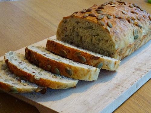 Pumpkin seed bread picture