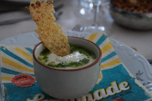 Zucchini mousse with parmesan sticks